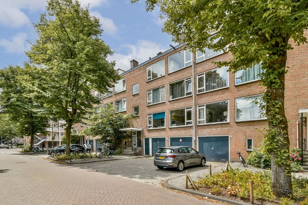 Medium property photo - Zuid-Hollandstraat 104-3, 1082 EM Amsterdam